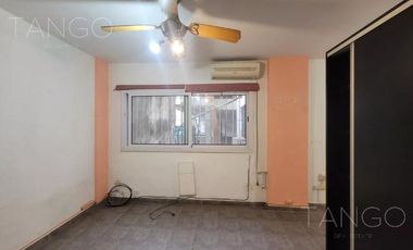 Venta Departamento en Monserrat Monoambiente Apto Credito