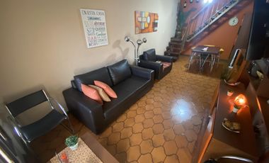 VENTA CASA AL FRENTE 3 DORMITORIOS CON COCHERA
