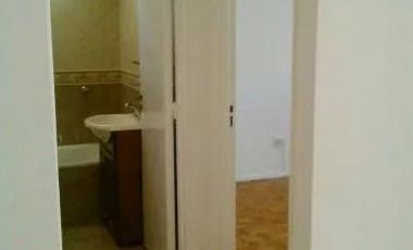 Venta Departamento Balvanera Dos Ambientes Balcón Frances