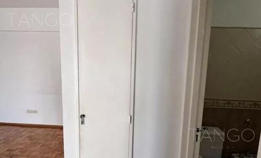 Venta Departamento Balvanera Dos Ambientes Balcón Frances