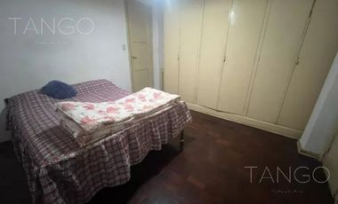 Venta Departamento 4 Ambientes en Balvanera Con Dos Dormitorios Apto Crédito