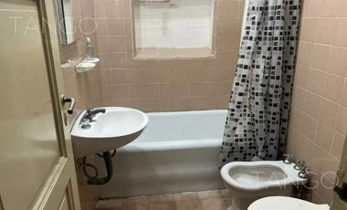 Venta Departamento 4 Ambientes en Balvanera Con Dos Dormitorios Apto Crédito