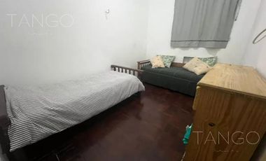 Venta Departamento 4 Ambientes en Balvanera Con Dos Dormitorios Apto Crédito