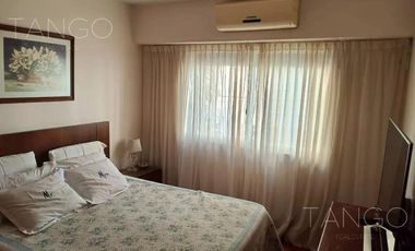 Venta Departamento Monserrat Cuatro Ambientes Balcón