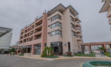 Departamento de 2 ambientes modificado para uso comercial.