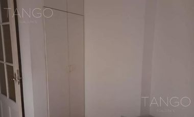 Venta Depto PH 3 Ambientes Almagro Patio Lavadero Baulera