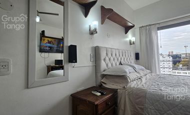Venta Departamento Monoambiente Once Balcón Cochera Frente