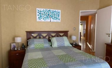 Venta Departamento 4 Ambientes en Caballito Con Balcón al Frente Cochera Baulera Escritorio