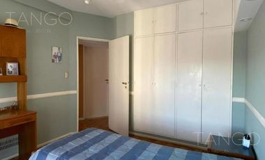 Venta Departamento 4 Ambientes en Caballito Con Balcón al Frente Cochera Baulera Escritorio
