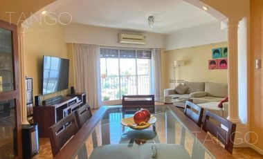 Venta Departamento 4 Ambientes en Caballito Con Balcón al Frente Cochera Baulera Escritorio