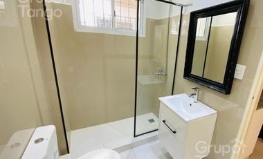 Departamento venta en Retiro, 1 ambiente con patio privado