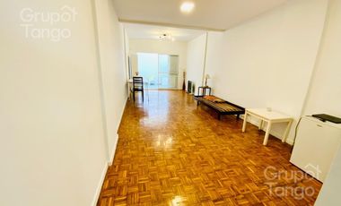 Departamento venta en Retiro, 1 ambiente con patio privado