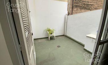 Departamento venta en Retiro, 1 ambiente con patio privado