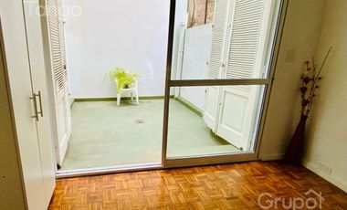 Departamento venta en Retiro, 1 ambiente con patio privado