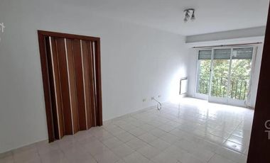 Venta Departamento Dos Ambientes Caballito Balcon Terraza
