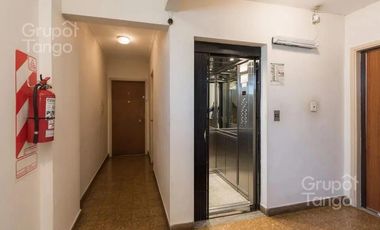 Venta Departamento Dos Ambientes Caballito Balcon Terraza