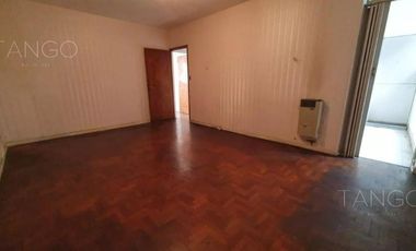 Venta Departamento 4 Ambientes Caballito Con Dependencia
