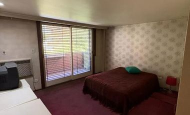 Venta Departamento Cinco Ambientes Flores Con Balcón