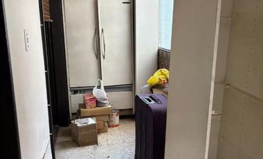 Venta Departamento Cinco Ambientes Flores Con Balcón