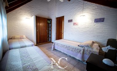 Dos duplex en venta en Mar de Ostende de 4 ambientes