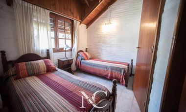 Dos duplex en venta en Mar de Ostende de 4 ambientes