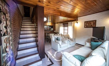 Dos duplex en venta en Mar de Ostende de 4 ambientes