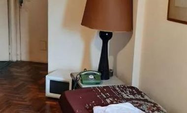 Venta Departamento en Saavedra Dos Ambientes Segundo Piso Por Escalera