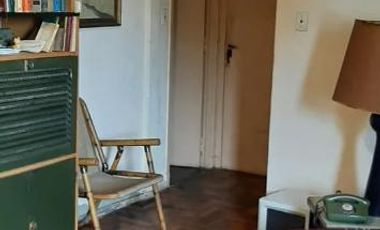 Venta Departamento en Saavedra Dos Ambientes Segundo Piso Por Escalera