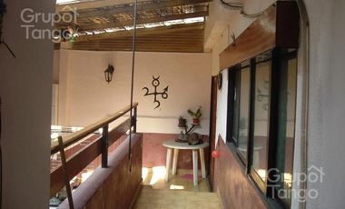 Venta Casa Boedo Almagro Seis Ambientes Dos Plantas
