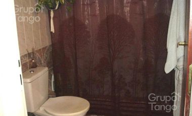 Venta Casa Boedo Almagro Seis Ambientes Dos Plantas