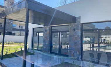Departamento en venta - Canning,  Complejo Ayres de Canning