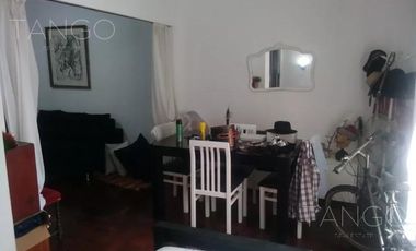 Venta Departamento en San Nicolás Monoambiente Segundo Piso Contrafrente