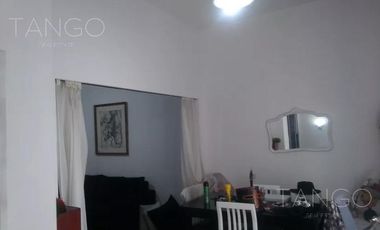 Venta Departamento en San Nicolás Monoambiente Segundo Piso Contrafrente