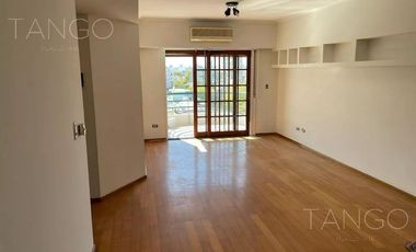 Venta Departamento Cuatro Ambientes Floresta Balcón Cochera