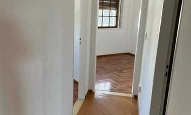 Venta Departamento Cuatro Ambientes Floresta Balcón Cochera