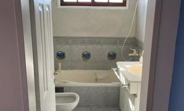 Venta Departamento Cuatro Ambientes Floresta Balcón Cochera