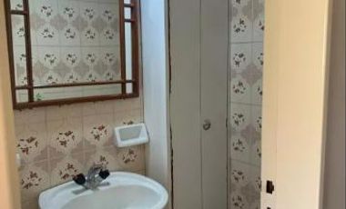 Venta Departamento 4 Ambientes en Parque Patricios Con Balcón Con Cochera Baulera
