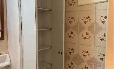 Venta Departamento 4 Ambientes en Parque Patricios Con Balcón Con Cochera Baulera