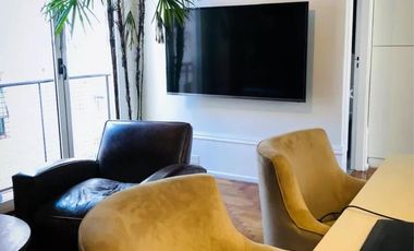 Venta Departamento Palermo Hollywood dos Ambientes Escaleras