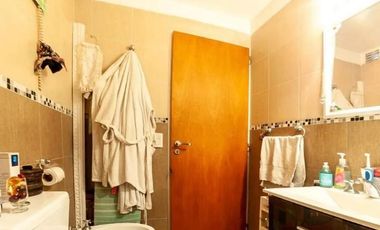 Venta Departamento Duplex en Villa Urquiza Con Balcón Apto Crédito