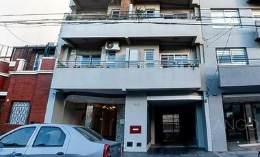 Venta Departamento Duplex en Villa Urquiza Con Balcón Apto Crédito