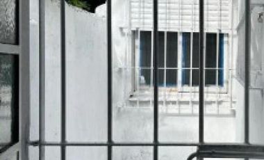 PH en venta - 2 Dormitorios 1 Baño - 85Mts2 - Morón