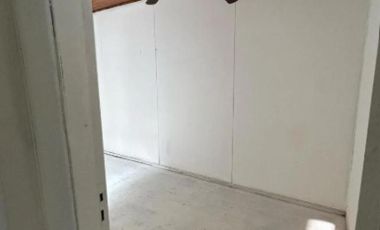 PH en venta - 2 Dormitorios 1 Baño - 85Mts2 - Morón