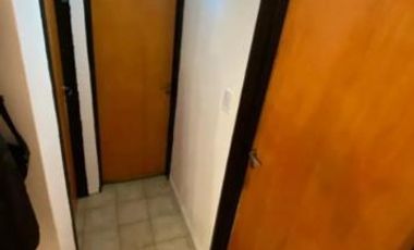 Venta Departamento en Flores Dos Ambientes Con Patio Apto Profesional