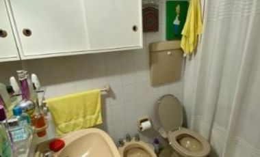 Venta Departamento en Flores Dos Ambientes Con Patio Apto Profesional