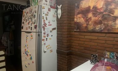 Departamento en Venta, Recoleta, Semi piso 4 ambientes con patio y cochera