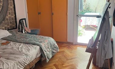 Departamento en Venta, Recoleta, Semi piso 4 ambientes con patio y cochera