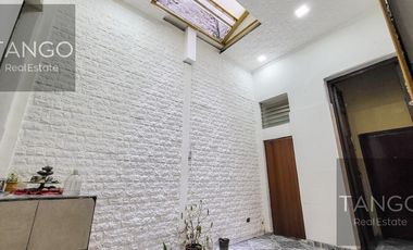 Venta Departamento PH Once Cuatro Ambientes