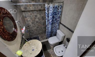Venta Departamento PH Once Cuatro Ambientes
