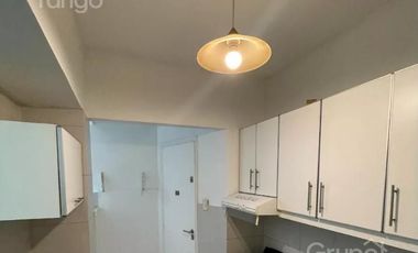 Venta Departamento Semipiso 3 Ambientes en Palermo Con Baulera
